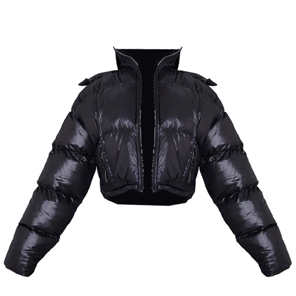 Cropped puffer coat